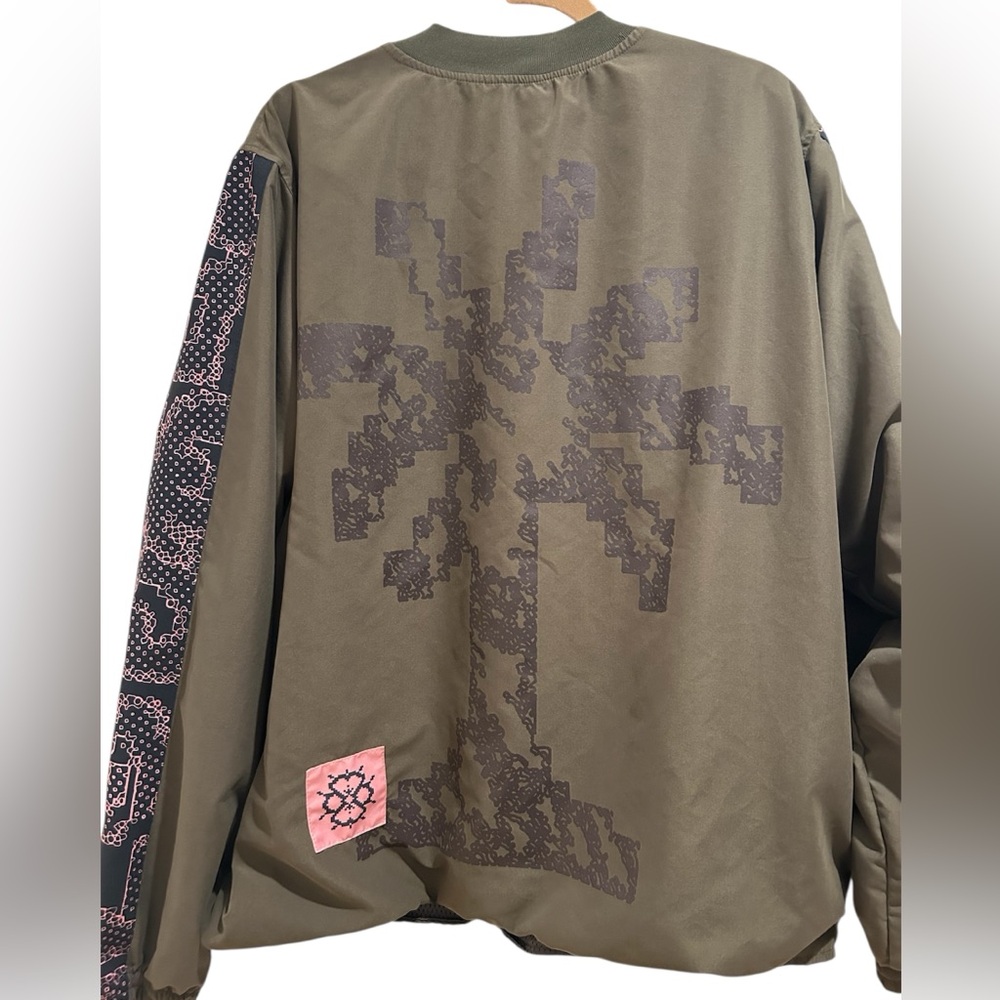 Coachella official festival gear. Palm tree insulated windbreaker, Pullover XL